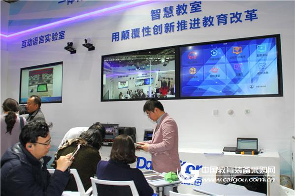 晨光溢海虚拟化系列等多解决方案亮相北展