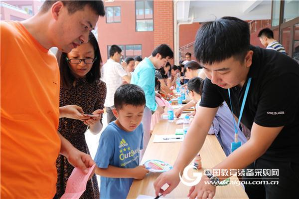 中庆优博STEM落地苏州工业园区第三实验小学