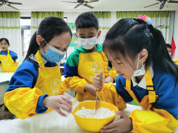 校宝智慧校园标杆校｜携手四载 杭州维翰学校与校宝在线的教育信息化共生之路
