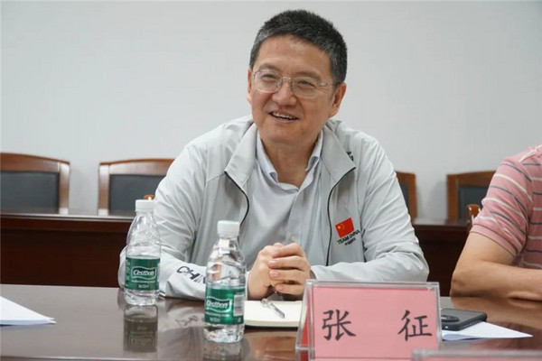 武漢體育學院到湛江潛校調研座談