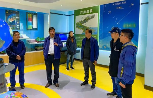 案例 | 推動地理教學智慧化——玉溪一中數字化地理教室