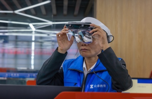 燧光融合AR與VR優勢，推動 MR 技術深入職業教育