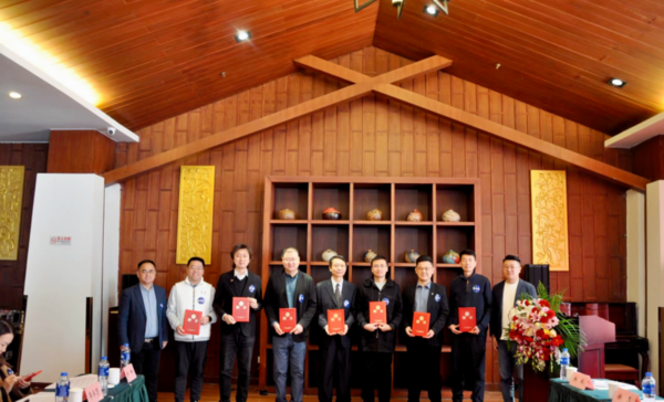 全國高校校友經濟生態圈揭牌成立，校友經濟促進地方經濟高質量發展邁入新篇章