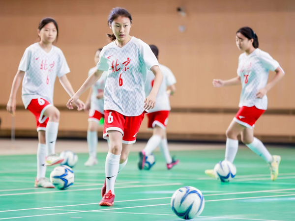 北京市大興區首屆青少年學生體育大會歡樂開場