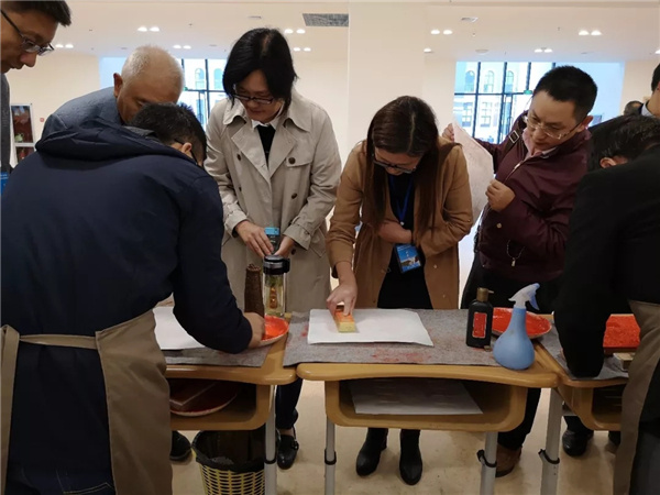 中教启星VR教学系统亮相历史学术年会 老师们被集体圈粉