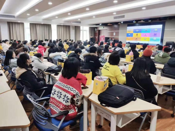 校企合作新模式，虎課網培育新時代人才