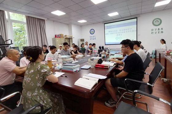 1660181232738855.jpg 四川文理學院建筑旅游學院慰問考研學子