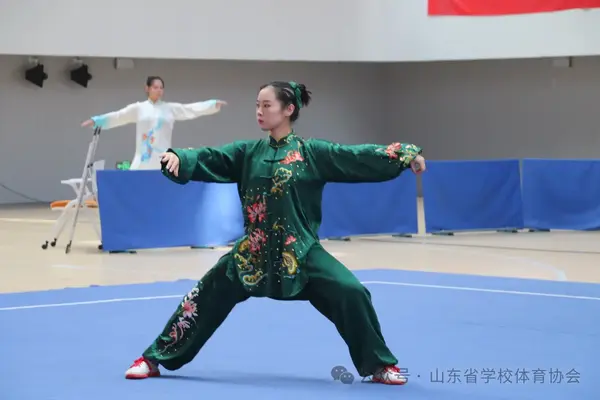 山東省第十七屆大學生運動會武術比賽在濰坊隆重開賽