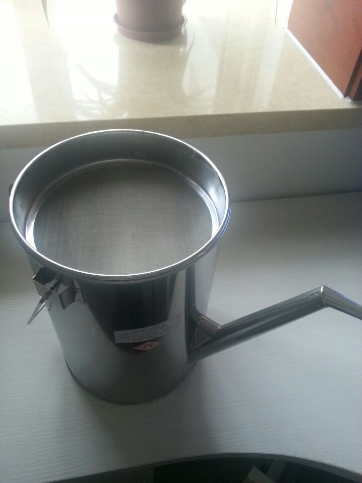 供应二级不锈钢过滤油壶价格200*300（mm）