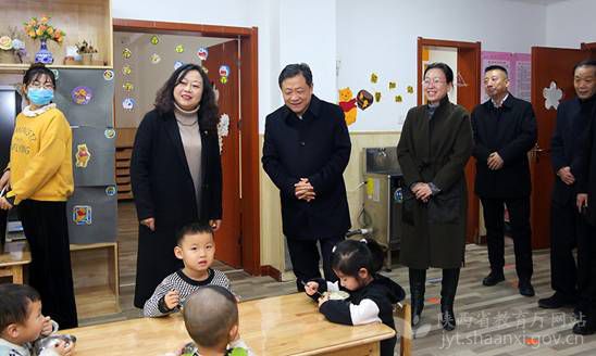 铜川市委书记樊维斌调研教育工作